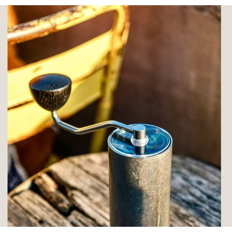 Macinacaffè Manuale Commander  - Coffee Grinder Burr recensione e prezzo
